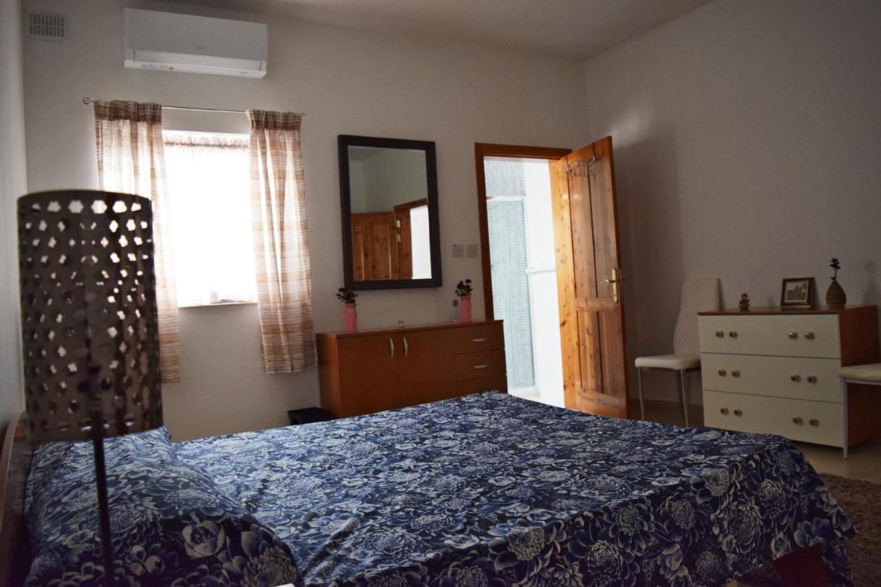 Da Vinci 3 Bedroom Apartment Mellieħa Exterior foto